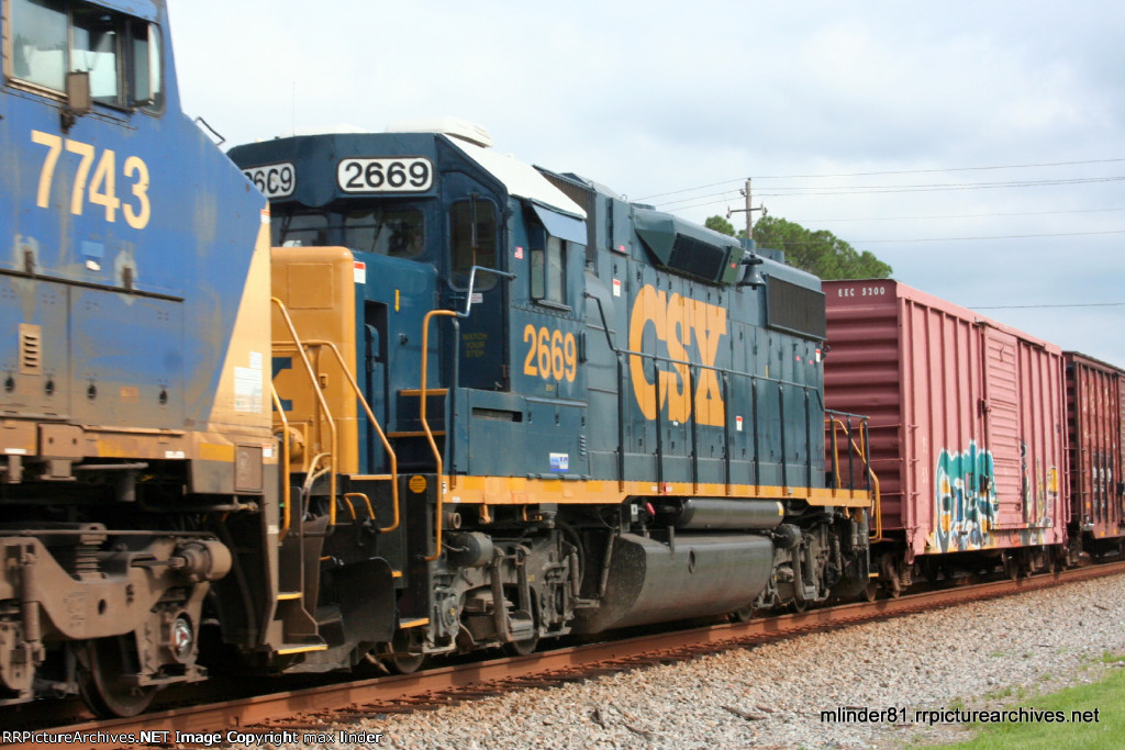 CSX 2669